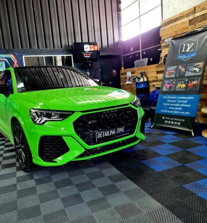 Detailing voiture de sport Vitry-le-François